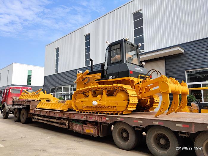Shippment D6 bulldozer 2