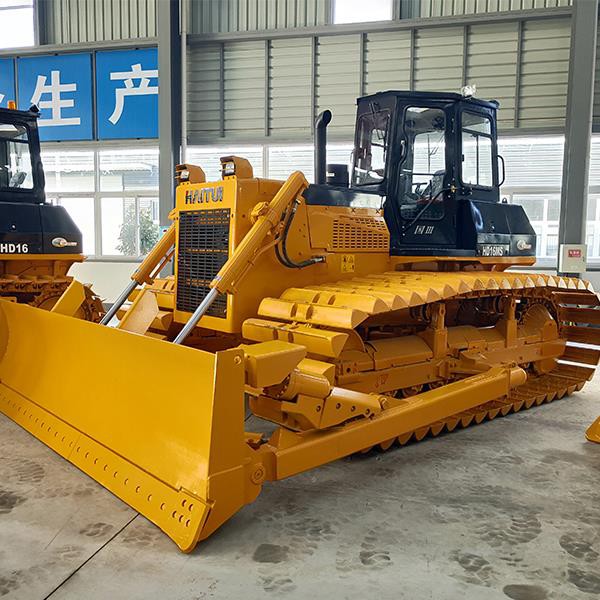HD16S swamp bulldozer